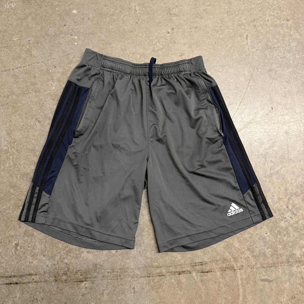 Adidas Mens Grey Navy Blue 3-Stripe Athletic Gym Shorts with Zipper Pockets L